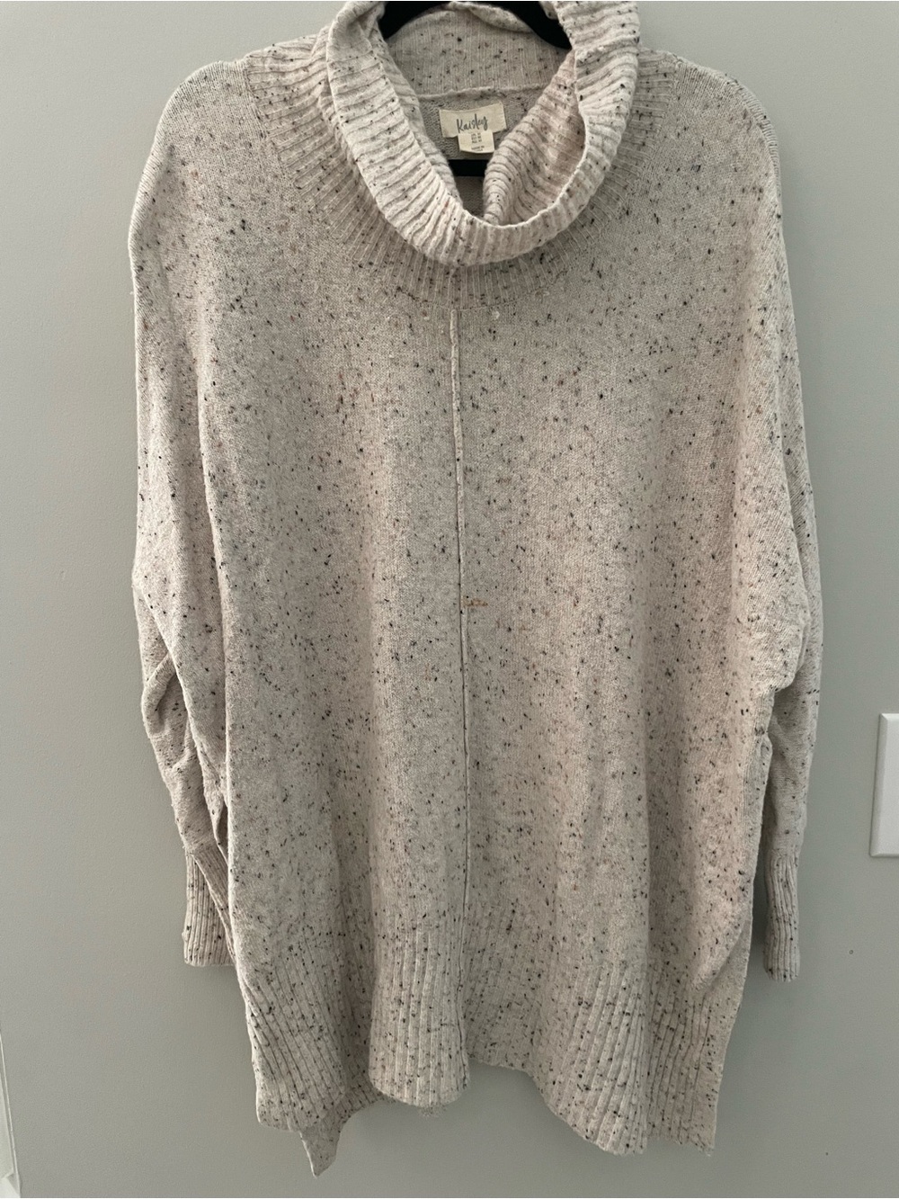 Kaisley Speckled Cream Cowl Neck Sweater size M